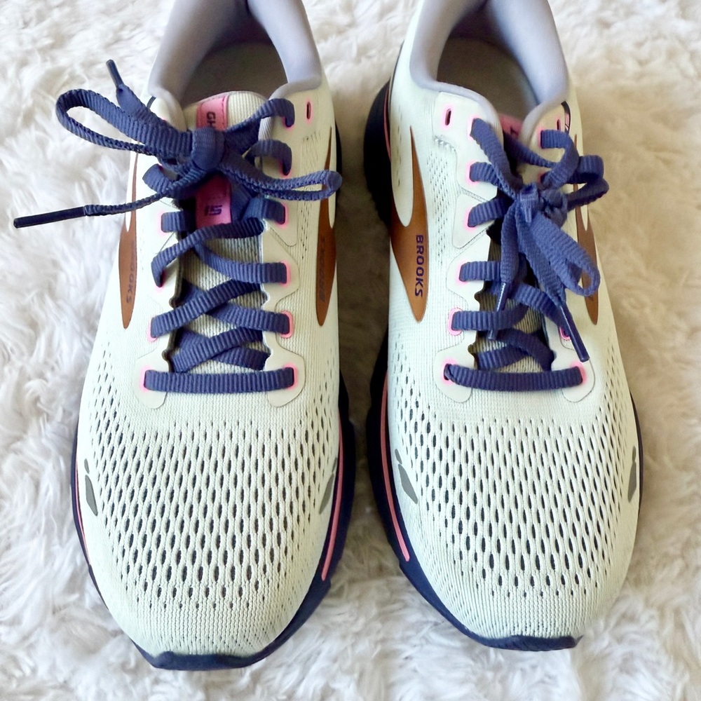 Brooks Women's Athletic Shoes - Cream and Pink - Picture 3 of 7